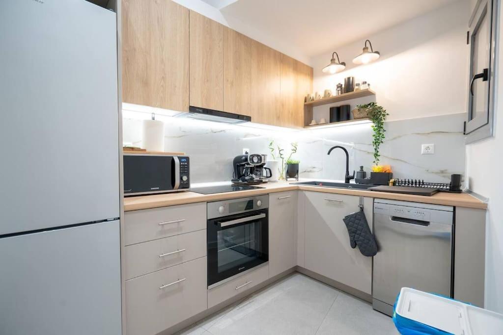 Piraeus Cozy Apartment For 4 Persons Luaran gambar